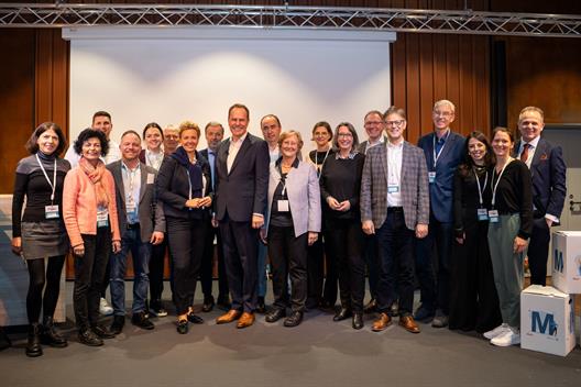 Since 2018, the zdi network MINT Düsseldorf has been an integral part of the North Rhine-Westphalian joint initiative “Zukunft durch Innovation.NRW” (zdi). The network is supported by the PRO AUSBILDUNG foundation, an initiative of the Düsseldorf employers' associations.